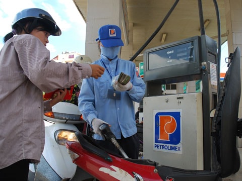DN xăng dầu buộc phải đăng ký giá bán