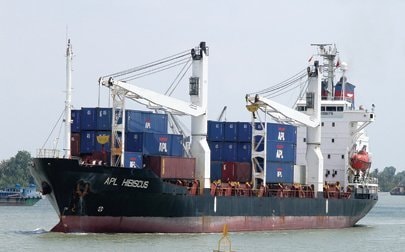 Phân biệt lỗi trong việc điều khiển với lỗi trong quản trị tàu