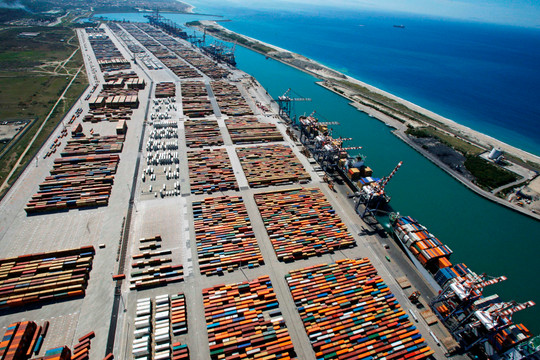 Khuynh hướng thành lập khu thương mại tự do  sau cảng