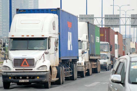 “Cứu cánh” cho vận tải xuyên biên giới?