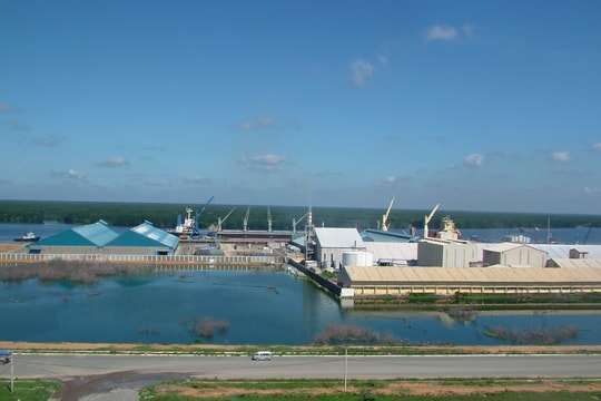 Khai thác hiệu quả cảng Cái Mép: Bằng cách nào?