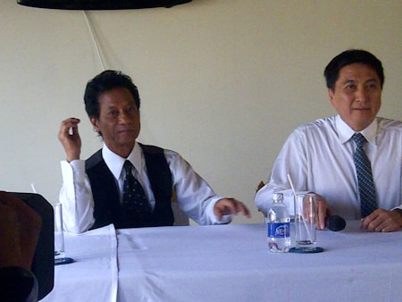 Cuộc gặp của Chế Linh với báo giới bị dừng