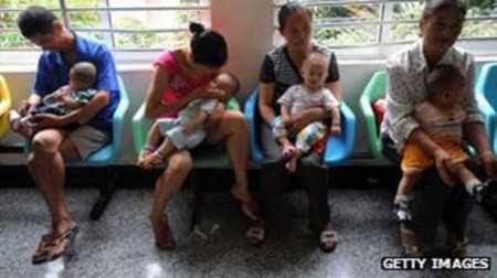 Trung Quốc phát hiện thủy ngân trong sữa trẻ em