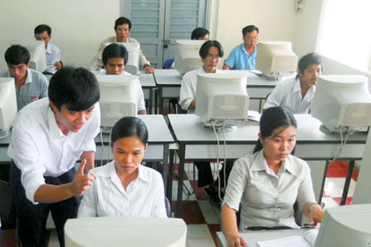 Chưa nên thông qua luật giáo dục đại học