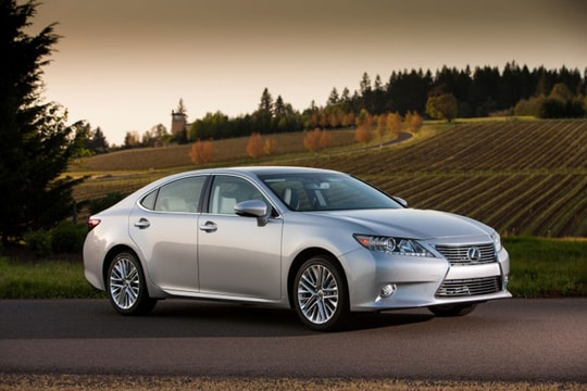 Lexus ES350 2013: Ưu tiên về chất