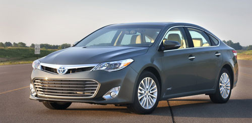 Toyota Avalon 2013 lần đầu tiên có động cơ Hybrid