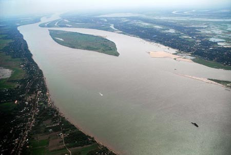 Phát triển đập thủy điện sông Mê Kông:  góc nhìn từ logistics