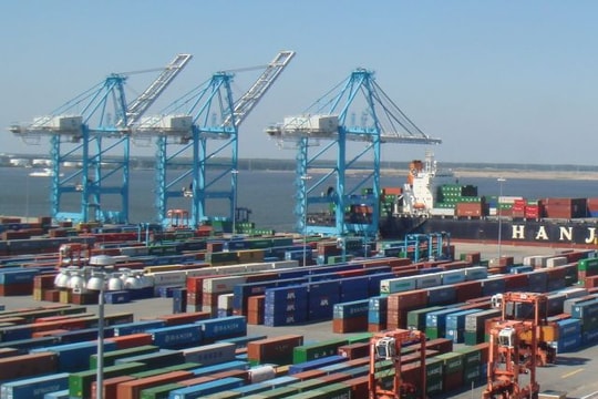 Cơ hội nào cho logistics?