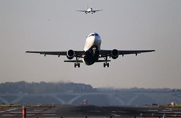 Quản lý chi phí vận tải hàng không toàn cầu