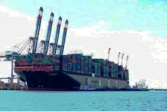 Cảng Quốc tế Cái Mép đón tàu siêu trọng tải Salahuddin