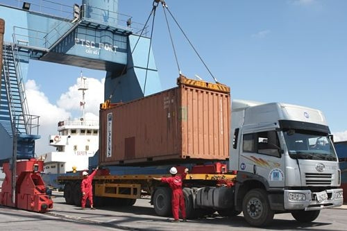 Mạnh tay kiểm soát tải trọng tại cảng biển
