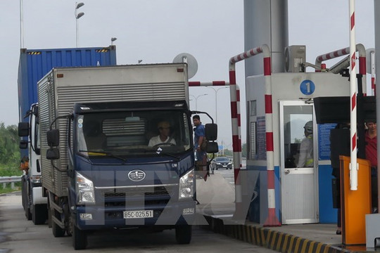 Giảm phí đường bộ quốc lộ 1 cho xe tải, container khi đi qua Bình Định, Quảng Ngãi