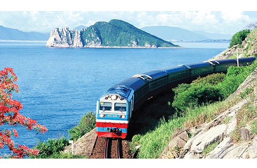 Đường sắt Việt Nam & câu chuyện 100 năm