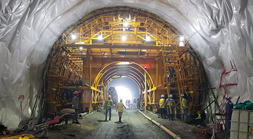 Dự án hầm đường bộ Hải Vân: Nhiều vướng mắc ảnh hưởng tiến độ thi công