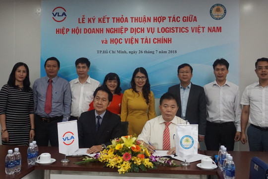 Ký kết biên bản thỏa thuận hợp tác giữa Hiệp hội Doanh nghiệp dịch vụ logistics Việt Nam và Học Viện Tài Chính