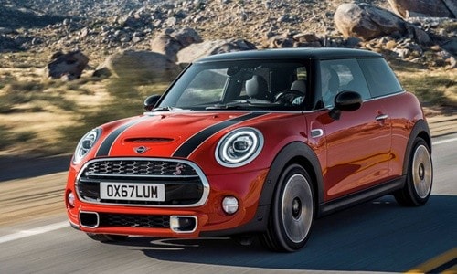 Thị trường ô tô chào đón hàng loạt tân binh trong tháng cuối cùng của năm 2018