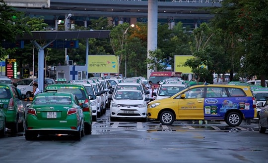 Xăng dầu giảm, cước vận tải vẫn đứng im