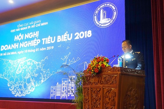 Hải quan TP. Hồ Chí Minh tôn vinh 200 doanh nghiệp tiêu biểu