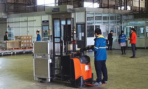 Logistics chưa theo kịp thương mại điện tử