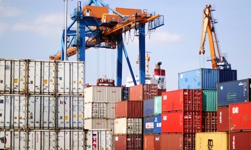Miễn giảm giá lưu giữ, giải phóng hàng ngàn container tồn đọng tại cảng