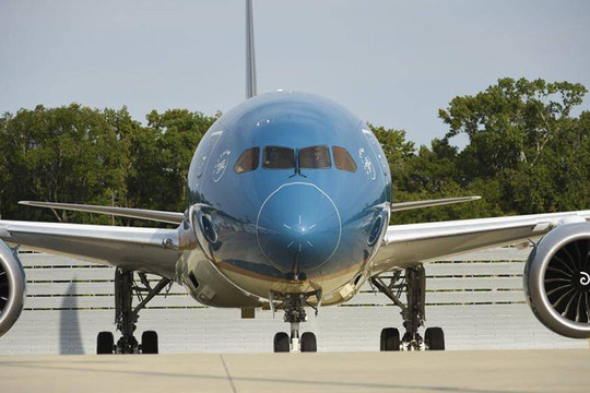 Siêu máy bay Boeing 787-10 Dreamliner của Vietnam Airlines đã tới Nội Bài