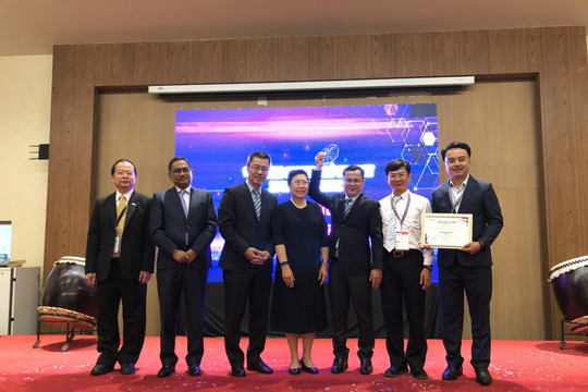 Đà Nẵng nhận giải thưởng Thành phố thông minh ASOCIO 2019