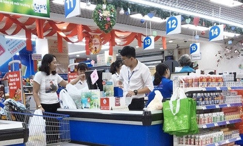 Sôi động việc làm Tết