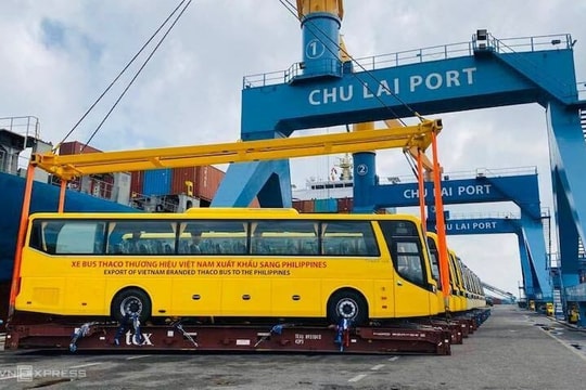 Xe bus thương hiệu Việt xuất khẩu sang Philippimes