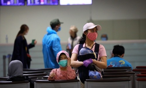 Dừng vận chuyển người Việt Nam từ nước ngoài về sân bay Nội Bài
