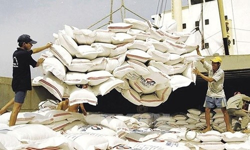 Tổng cục Hải quan thông tin việc xuất khẩu 400.000 tấn gạo