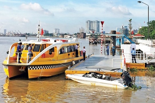 TP. HCM: Xe buýt, buýt sông được hoạt động trở lại từ ngày 4/5