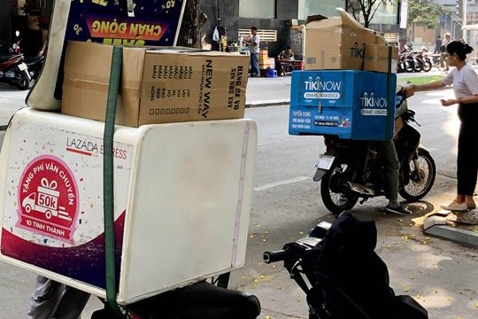 COVID-19 kéo bán lẻ về mức tăng trưởng 0,4%