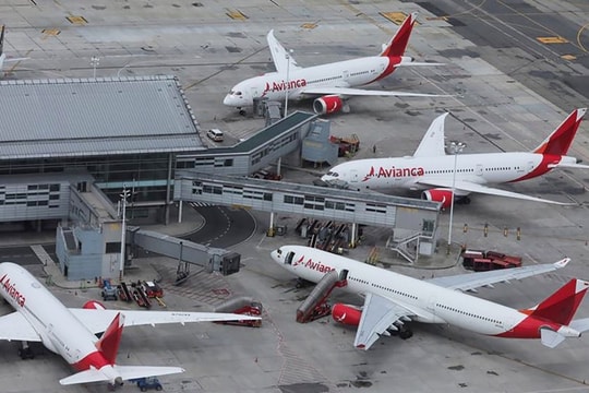 Hãng hàng không lâu đời thứ 2 thế giới tuyên bố phá sản