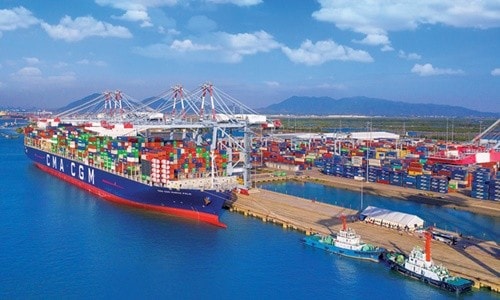 Việt Nam tiếp tục xuất siêu đột biến: Vượt mốc 10 tỷ USD