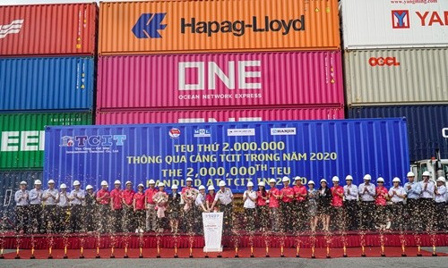 Tan Cang - Cai Mep International Terminal courteously welcomes the 2,000,000th TEU in a year 2020