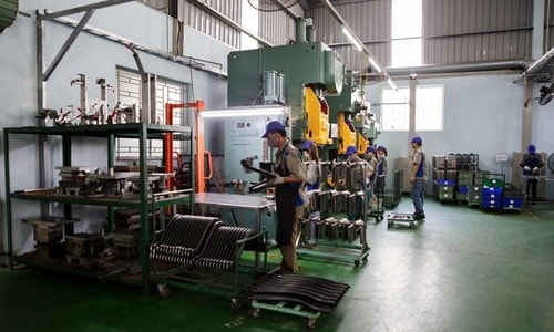 Thặng dư thương mại 2,14 tỷ USD