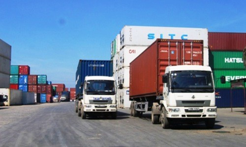 Tháo gỡ khó khăn cho doanh nghiệp vận chuyển, lưu thông hàng hóa vì dịch Covid-19
