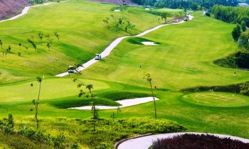 Bắc Giang khởi công sân golf và khu nghỉ dưỡng rộng 140 ha