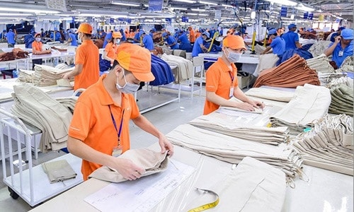 Hàng Việt xuất ngoại tăng ngoạn mục nhờ mở cửa