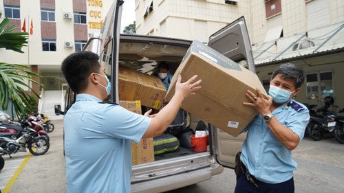 Khơi thông dòng chảy hàng hóa xuất nhập khẩu