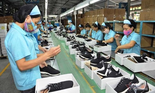 Đầu tư hơn 100 triệu USD làm 2 nhà máy giày dép xuất khẩu tại Nghệ An
