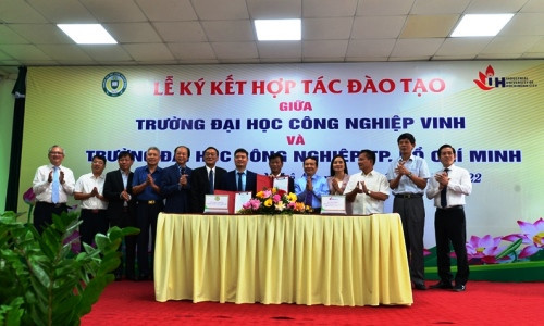Ký kết hợp tác đào tạo giữa Đại học Công nghiệp Vinh và Đại học Công nghiệp Thành phố Hồ Chí Minh