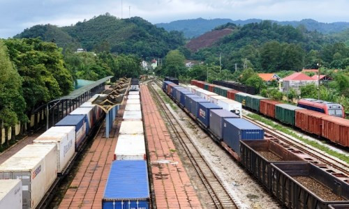 Nâng cao năng lực sản lượng vận tải đường sắt liên vận quốc tế phục vụ xuất khẩu hàng hóa