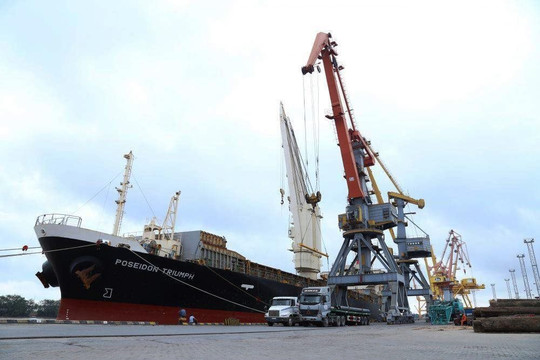 Các giải pháp di dời hoạt động sản xuất kinh doanh tại Cảng Hoàng Diệu