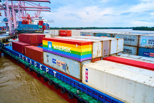Gemadept xây dựng môi trường mang sắc cầu vồng của Maersk Line