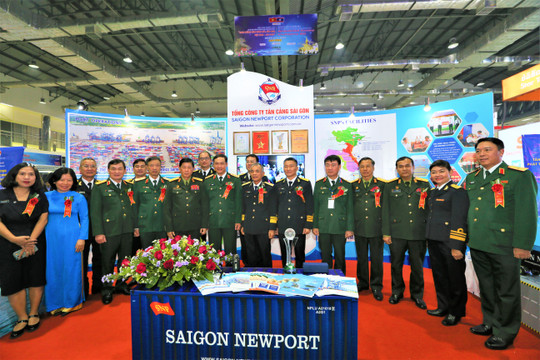 Tân Cảng Sài Gòn với nhiều hoạt động sôi nổi tại Hội chợ Triển lãm Việt - Lào