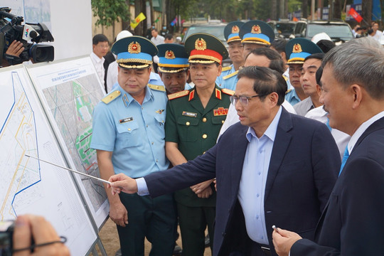 Thủ tướng Phạm Minh Chính: Đảm bảo chất lượng, sớm đưa nhà ga T3 Tân Sơn Nhất vào sử dụng
