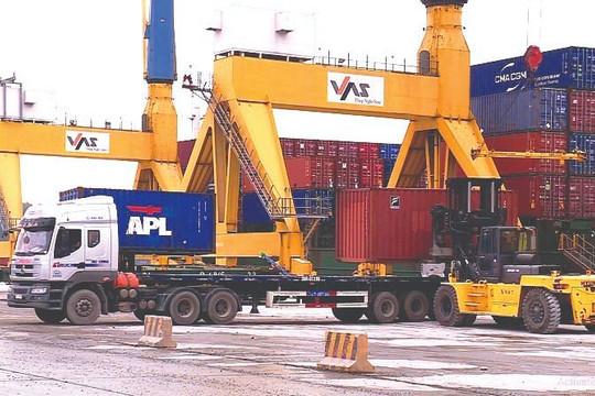 Thanh Hoa promotes cargo circulation through Nghi Son Port 