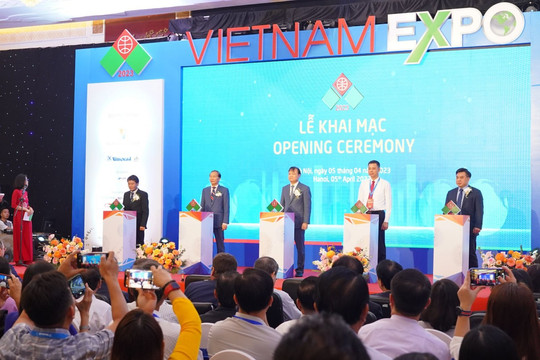 Cơ hội từ Vietnam Expo  và Triển lãm quốc tế chuyên ngành dệt may 2023