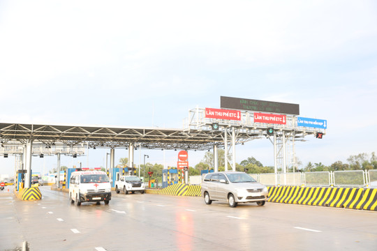 8,3 triệu lượt xe qua cao tốc Trung Lương – Mỹ Thuận trong năm đầu vận hành